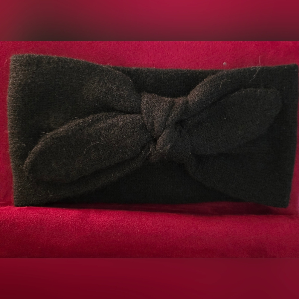 Black Knotted Headband